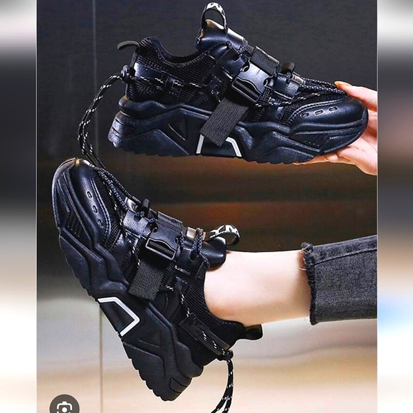 ASOS Distract Chunky Lace-Up Sneakers Black – Size 7 - Picture 5 of 6